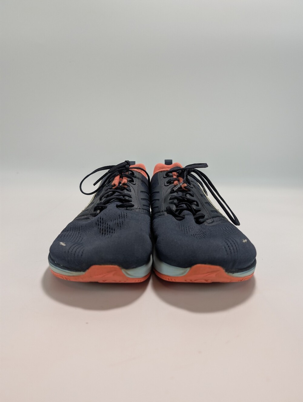 Altra Solstice XT Cross Trainer Shoes - AL0A4QTN447 - Picture 2 of 9